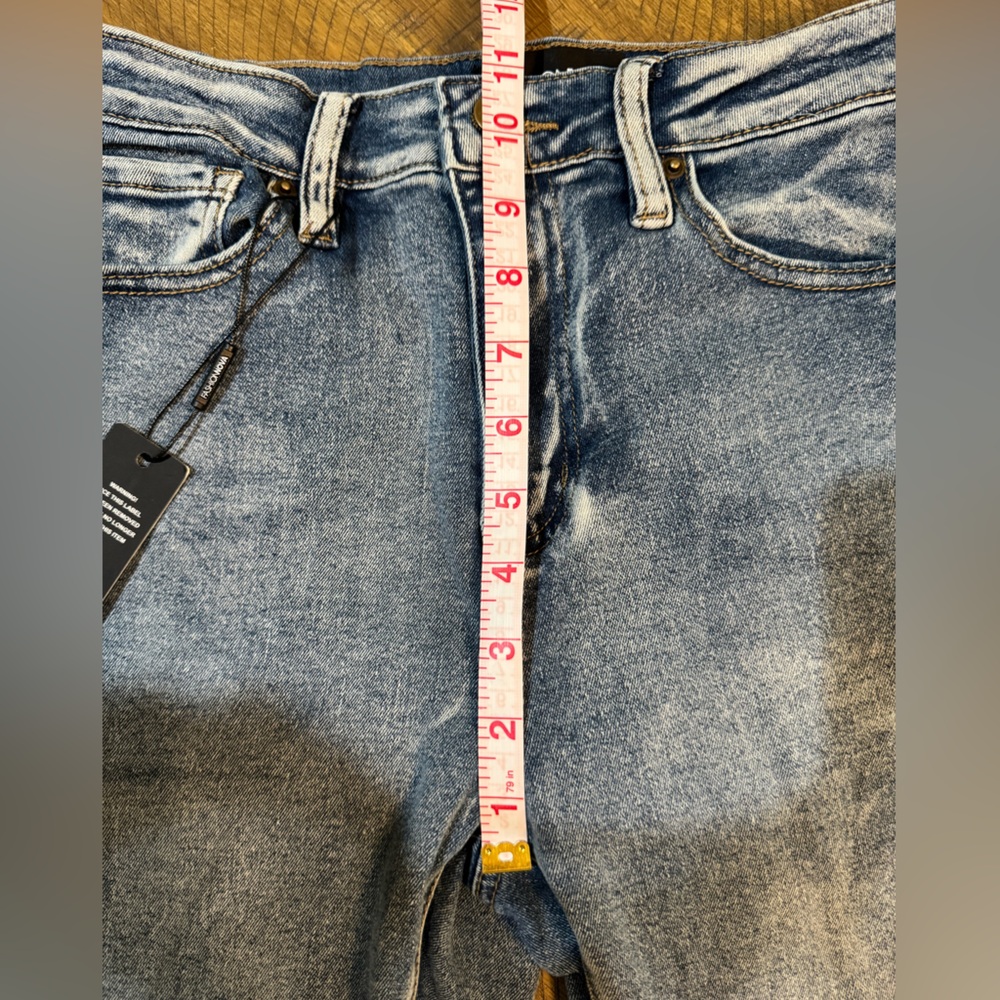 Fashion Nova Gemma Sculpting Stretch Vintage Wash High Waist Flare Jeans NWT - Picture 6 of 13